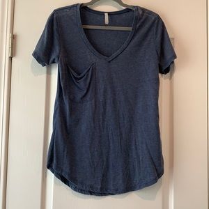 ❌sold❌ Z Supply tee